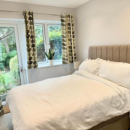 Little Vine - Beautiful Ground Floor Flat In South London Apartment Sutton  Bagian luar foto