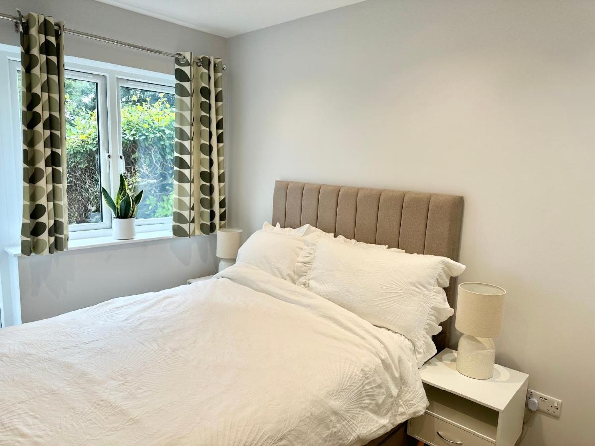 Little Vine - Beautiful Ground Floor Flat In South London Apartment Sutton  Bagian luar foto